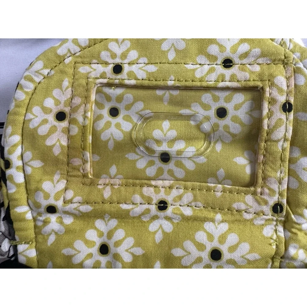 VERA BRADLEY Crossbody Bag Purse LIZZY BAROQUE PATTERN BLACK‎ YELLOW GRAY